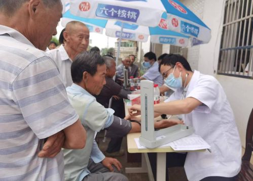 关爱银龄健康，桐城市新渡镇启动老年健康宣传周暨体检服务平台推广活动